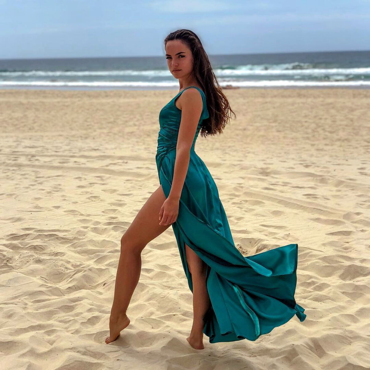 GALERIE FOTO INCENDIARĂ Artista de doar 19 ani care incendiază internetul: "Sportul e viață, sănătate și sursa ambiției mele!"