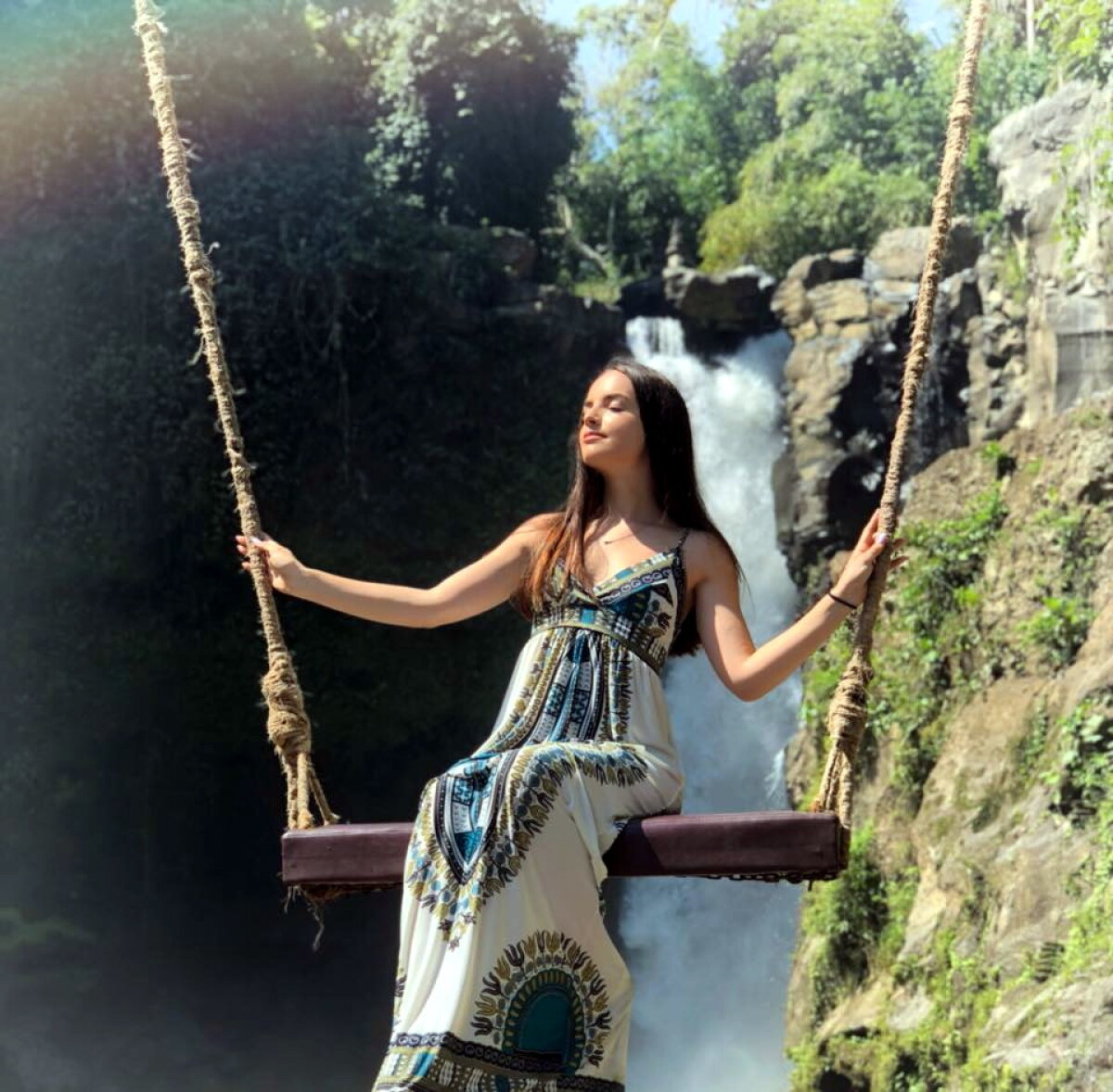 GALERIE FOTO INCENDIARĂ Artista de doar 19 ani care incendiază internetul: "Sportul e viață, sănătate și sursa ambiției mele!"