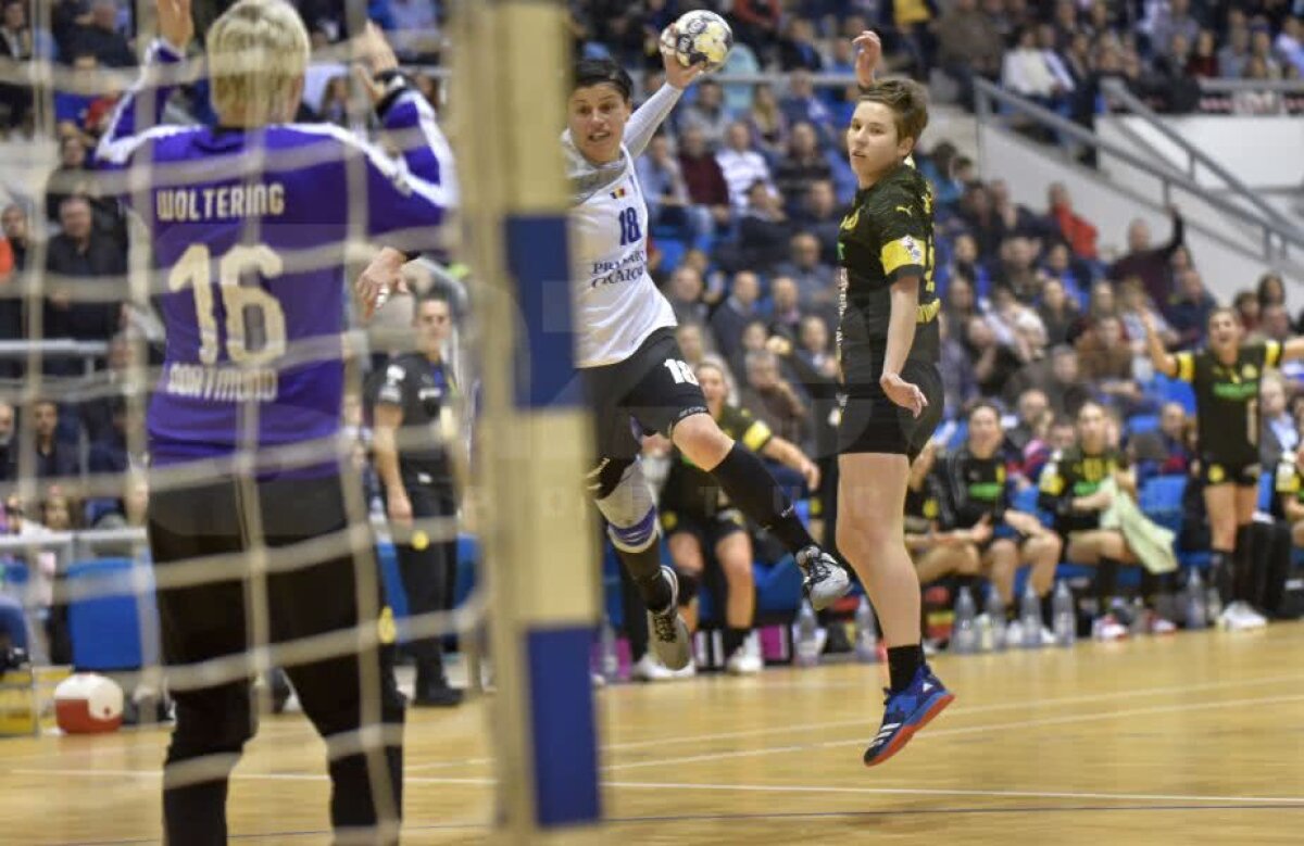 GALERIE FOTO Calificare! Decimată de accidentări, SCM Craiova a luptat eroic și e din nou în grupele Cupei EHF