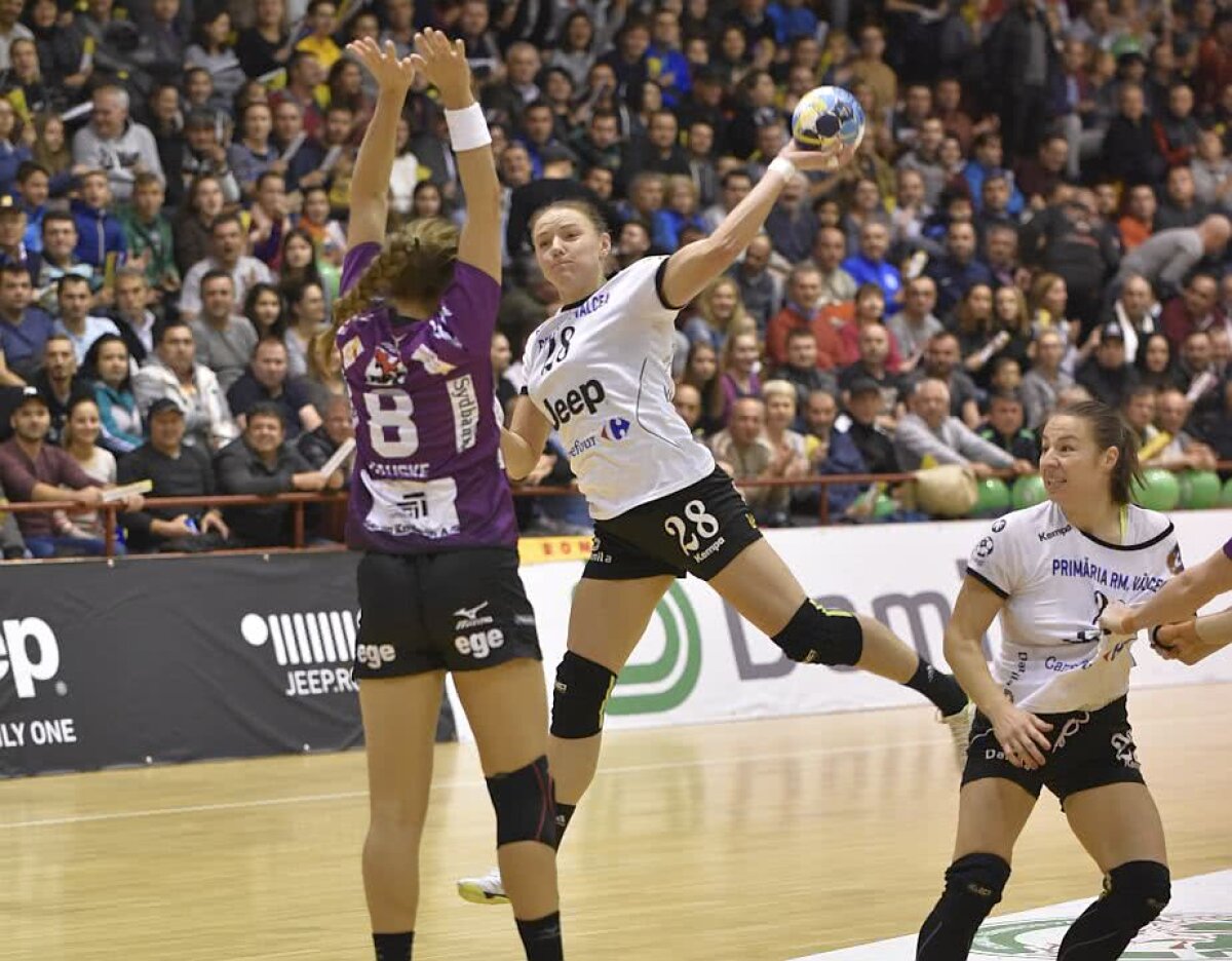 GALERIE FOTO Speranțe risipite » Vâlcea a crezut, o repriză, că poate întoarce rezultatul din Danemarca. Totul s-a năruit în partea a doua