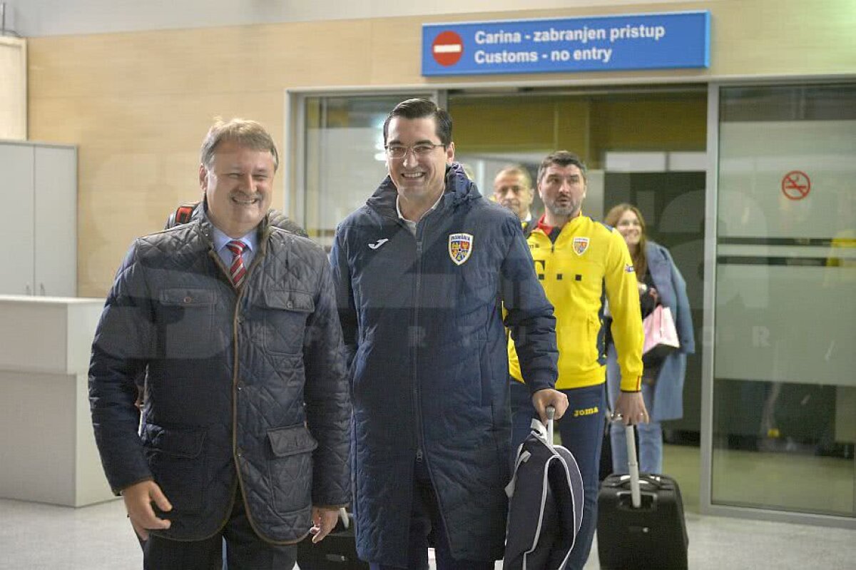 MUNTENEGRU - ROMÂNIA // GALERIE FOTO "Naționala" a ajuns la Podgorica: primele imagini de la aeroport 