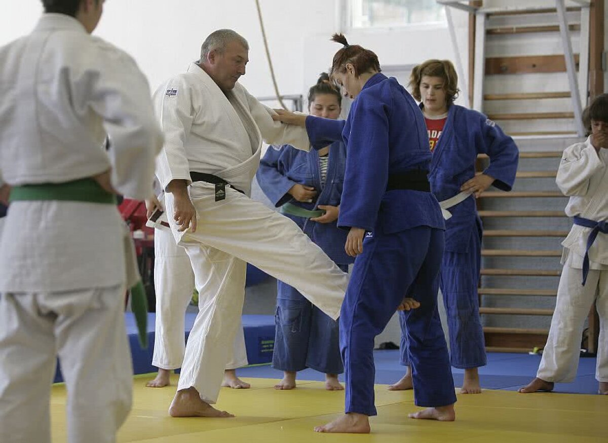 DEZVĂLUIRI INCREDIBILE » Cătălina Rob Ditan, fostă judoka agresată, anunță un alt caz șocant: ”A învinețit-o pe tot corpul”