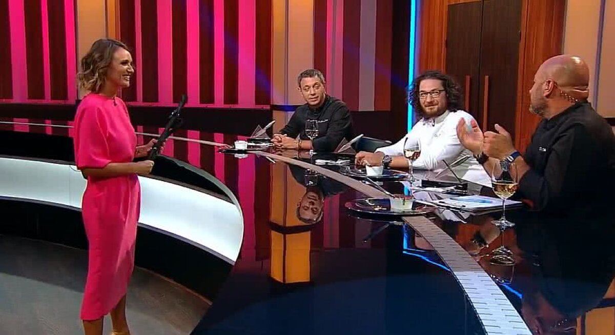GALERIE FOTO Apariție-bombă la emisiunea "Chefi la Cuțite" » Fosta soție a lui Ionuț Negoiță, față în față cu cei 3 chefi! Cum s-a descurcat și ce a zis de finanțatorul lui Dinamo