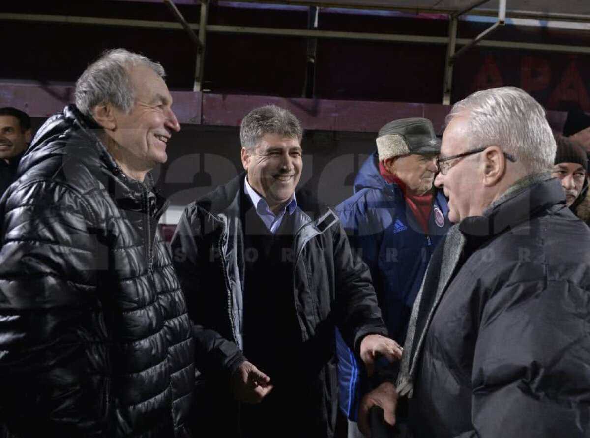 VIDEO + FOTO Daniel Pancu și vechiul Giulești s-au retras! Rapid, victorie în ultima partidă pe stadionul vechi de 79 de ani