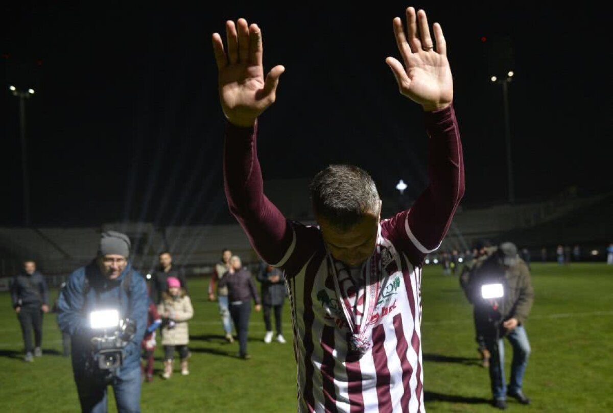 Daniel Pancu s-a retras // VIDEO + FOTO Pancone face o promisiune: "Nimeni nu poate egala fanii din Giulești! Le promit asta"