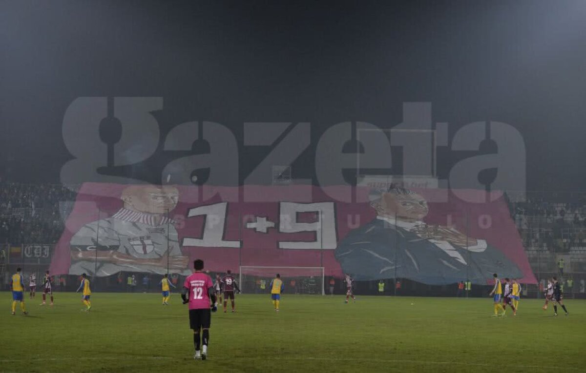 GALERIE FOTO Retragerea lui Daniel Pancu în 10 imagini spectaculoase, ratate de camerele TV