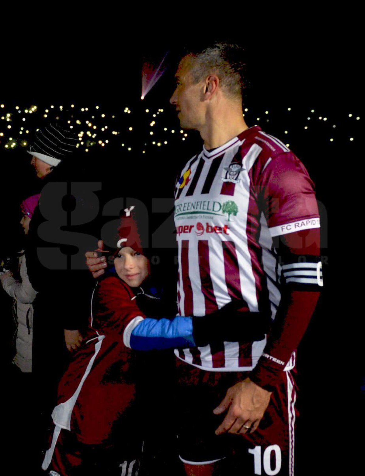 GALERIE FOTO Retragerea lui Daniel Pancu în 10 imagini spectaculoase, ratate de camerele TV