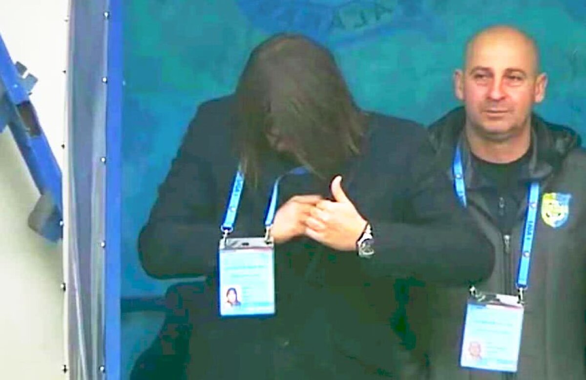 GALERIE FOTO Dan Alexa, pe urmele lui Anghel Iordănescu » Cum l-au surprins camerele TV înaintea meciului de azi