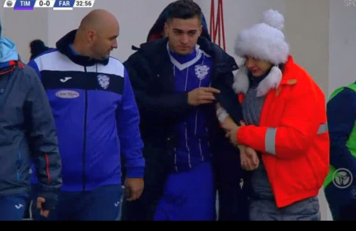VIDEO + FOTO ȘOCANT Intrare îngrozitoare la un meci din liga secundă » Fotbalistul a fost scos cu ambulanța de pe teren, iar agresorul a primit doar "galben"