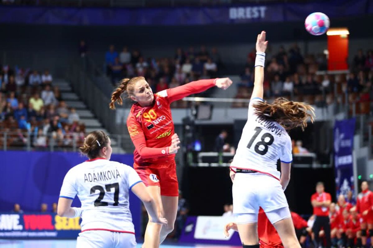 ROMÂNIA - CEHIA 31-28 // VIDEO + FOTO Debut magnific pentru Neagu și compania » Buceschi și Pintea, fabuloase, iar România e liderul grupei