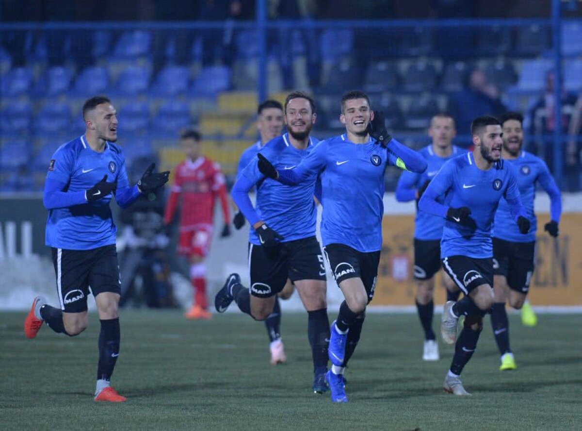 VIITORUL - DINAMO // VIDEO Ianis Hagi, gol GENIAL! Vezi execuția asemănătoare a lui Gică, tot dintr-un meci cu Dinamo