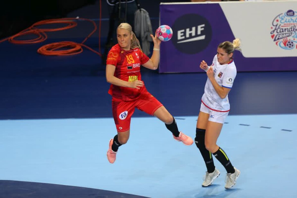 ROMÂNIA - CEHIA 31-28 // VIDEO + FOTO Debut magnific pentru Neagu și compania » Buceschi și Pintea, fabuloase, iar România e liderul grupei