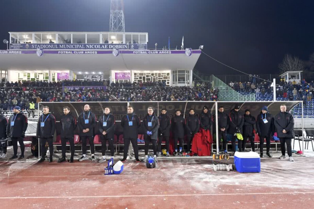 FCSB - GAZ METAN 2-1 // Palpitații la Pitești: FCSB câștigă cu emoții, la debutul în noul exil, și se menține în cursa de urmărire a liderului. Meci foarte tensionat