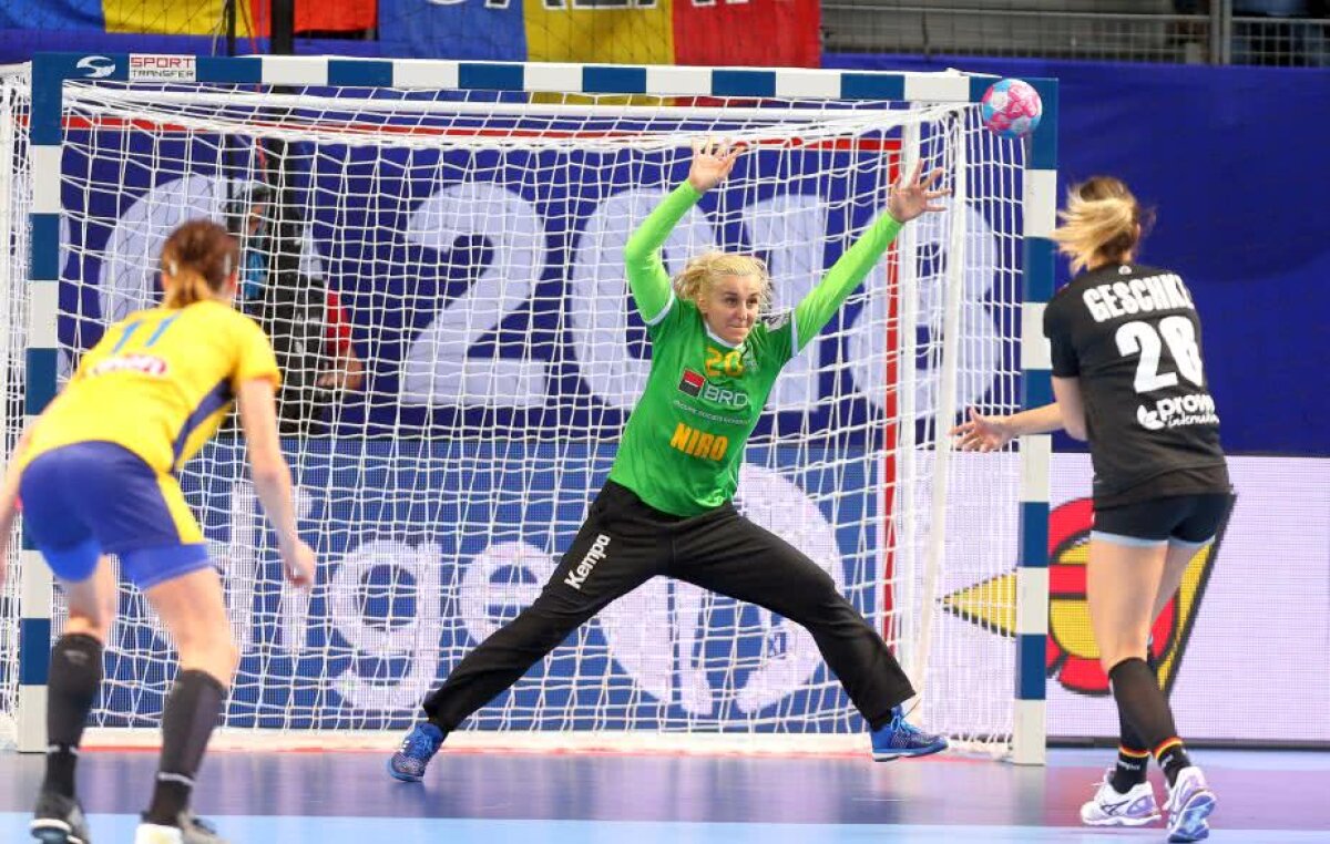 ROMÂNIA - GERMANIA 29-24 // FOTO + VIDEO Victorie SENZAȚIONALĂ la Europeanul de handbal! Ne-am calificat în grupa principală! Eliza Buceschi, Neagu și Dedu au sclipit!