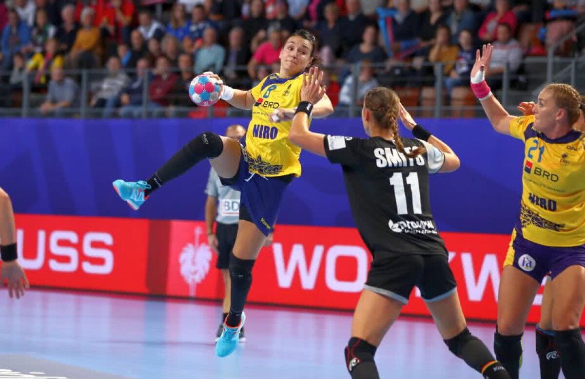 ROMÂNIA - GERMANIA 29-24 // FOTO + VIDEO Victorie SENZAȚIONALĂ la Europeanul de handbal! Ne-am calificat în grupa principală! Eliza Buceschi, Neagu și Dedu au sclipit!