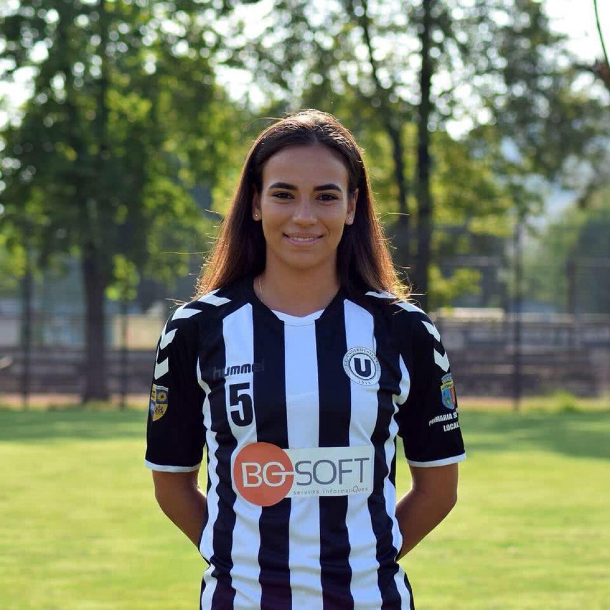 FOTO Marchează și în afara terenului: cea mai bună jucătoare de fotbal din România atrage toate privirile!