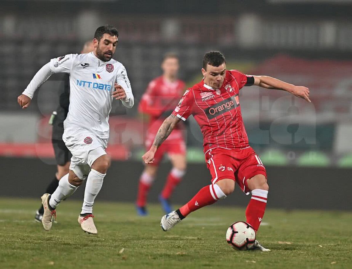 VIDEO + FOTO "Serie B, Dinamo-n Serie B!" » CFR Cluj a dat de pământ cu Dinamo, scor 3-0. Golaveraj 1-7 în ultimele două meciuri 