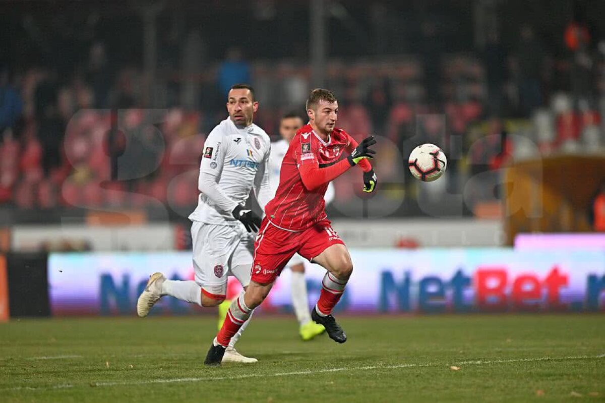 VIDEO + FOTO "Serie B, Dinamo-n Serie B!" » CFR Cluj a dat de pământ cu Dinamo, scor 3-0. Golaveraj 1-7 în ultimele două meciuri 