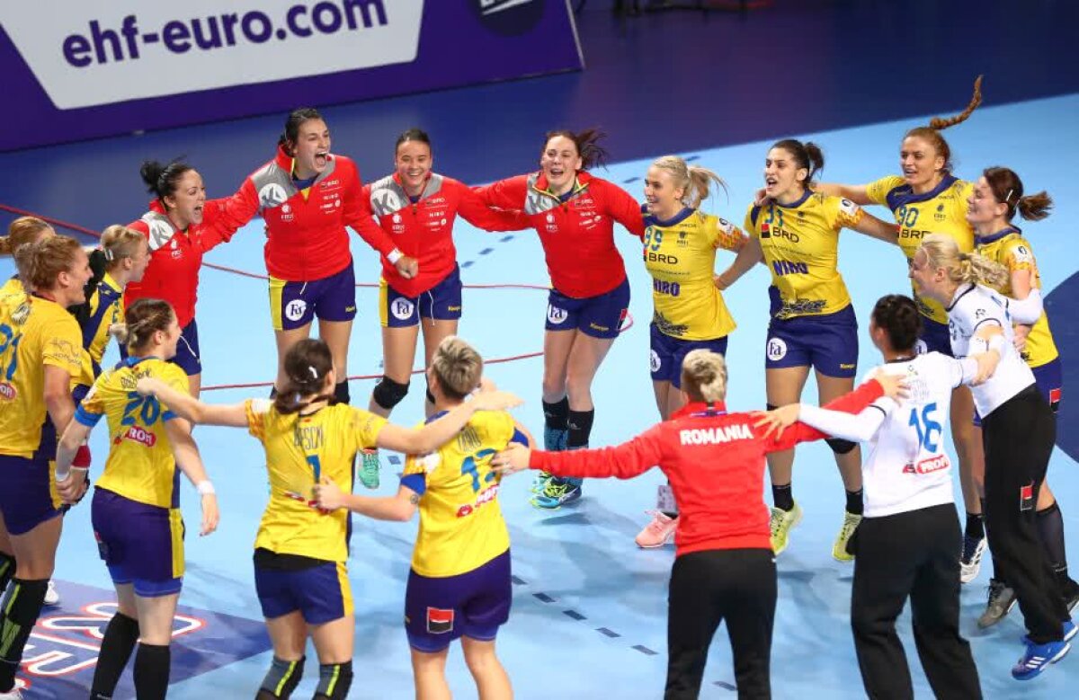 ROMÂNIA - NORVEGIA 31-23 //  VIDEO Fetele de la naționala României au făcut SHOW în autocar după victoria cu Norvegia: "Din toată inima, pentru România" + 10 fotografii nebune de la meci