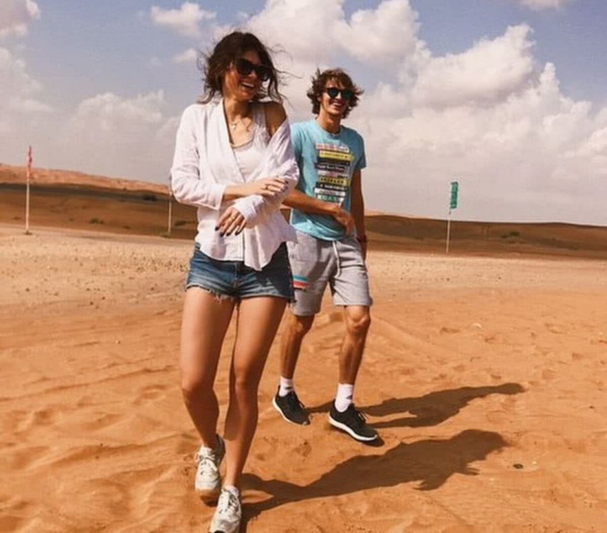 FOTO Alexander Zverev a fost surprins cu o jucătoare de 21 de ani! Imagini HOT de pe plajă