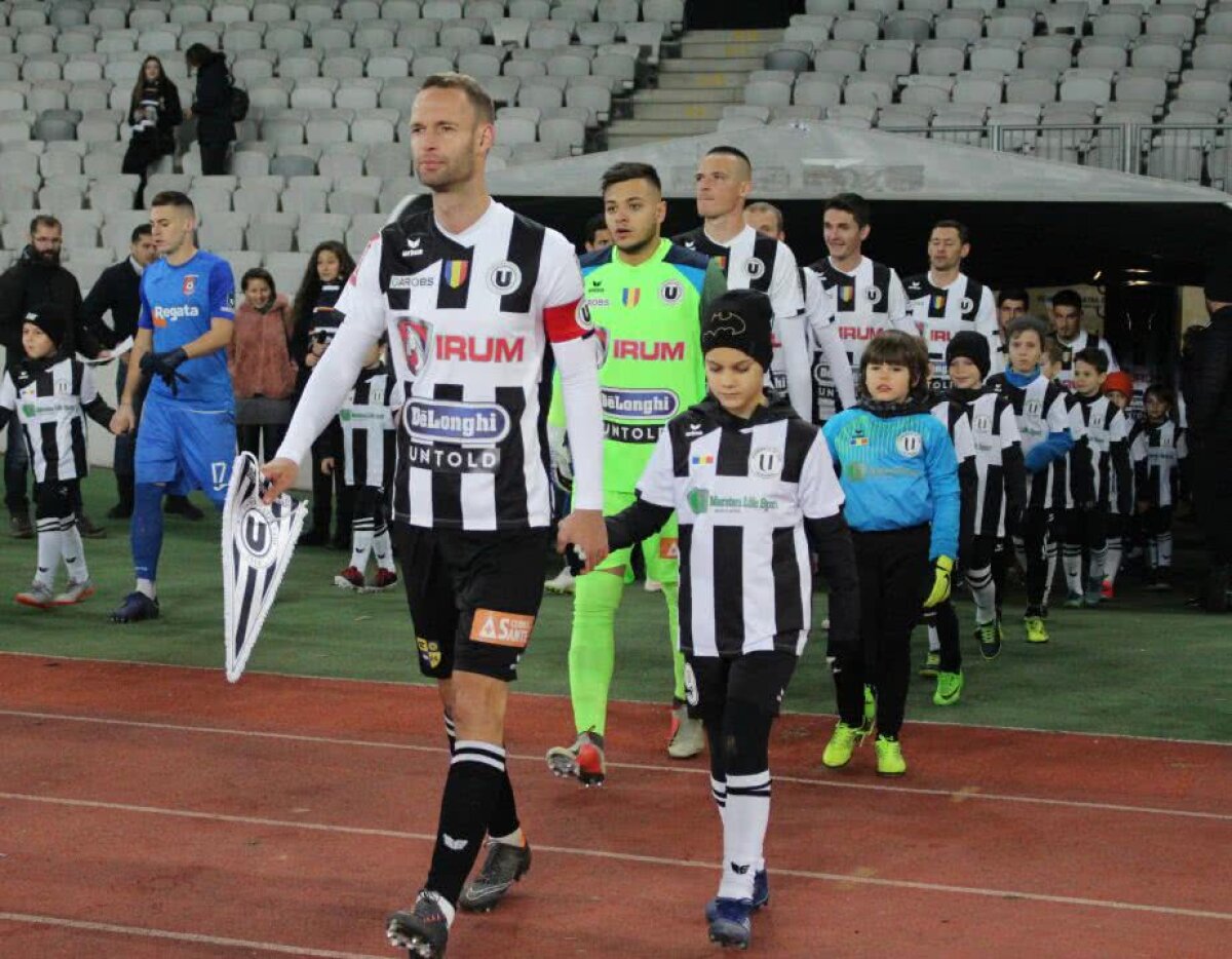 U CLUJ - CHINDIA 3-1 // VIDEO + FOTO O seară memorabilă! "U" Cluj detronează liderul Chindia la debutul în antrenorat al lui Bogdan Lobonț