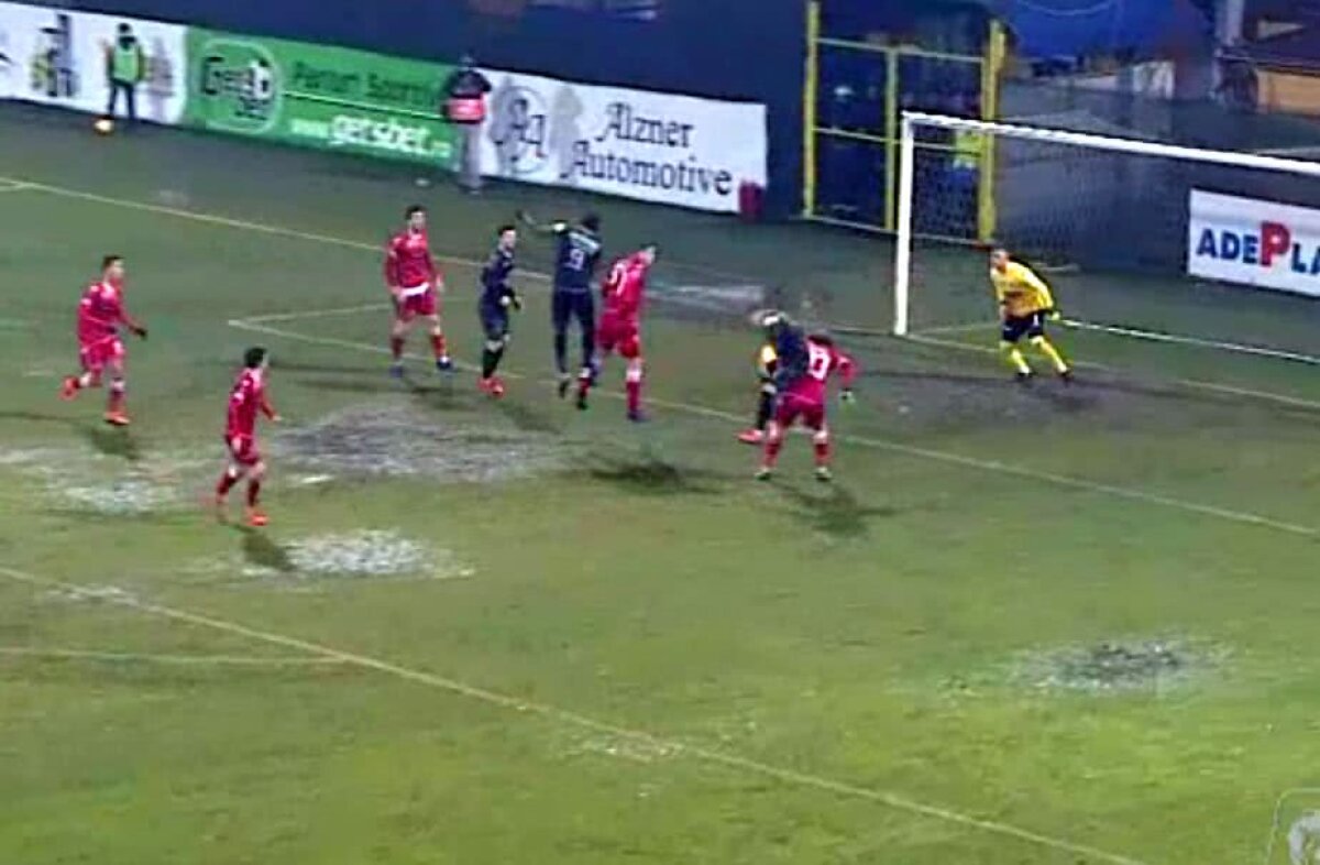 VIDEO+FOTO Rednic, "îngropat" de jucătorul pe care l-a criticat: "În cazul lui s-a luat o decizie"