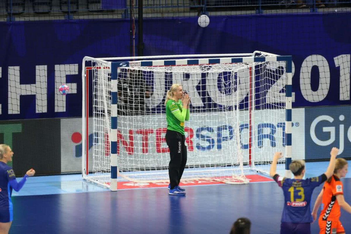 ROMÂNIA - OLANDA 24-29. Ce duș rece! ”Tricolorele” făcute KO de Olanda