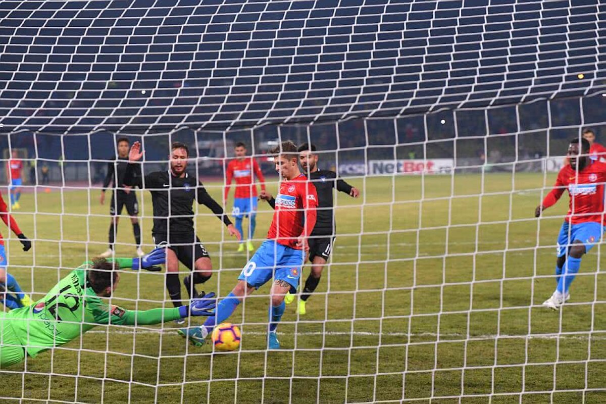 VIDEO+FOTO » FCSB, victorie facilă cu Viitorul lui Gică Hagi, scor 2-0 » Roș-albaștrii s-au apropiat de liderul CFR Cluj