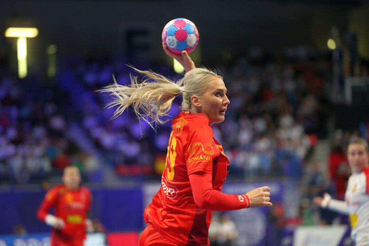 GALERIE FOTO România a atras toate privirile! Ea e cea mai sexy jucătoare de la Campionatul European 