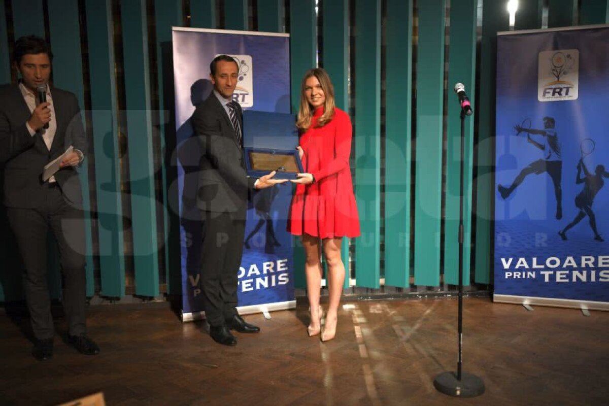 GALERIE FOTO Simona Halep, apariție SUPERSEXY la Gala Tenisului Românesc. Imagini superbe 