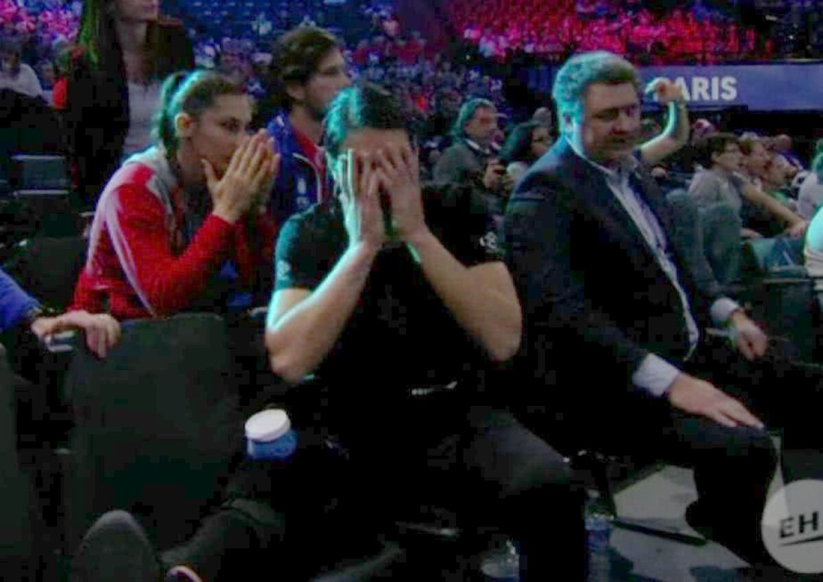 ROMÂNIA - RUSIA 22-28 // FOTO Cristina Neagu la fel ca Ronaldo » Imaginile antologice surprinse în sala din Paris