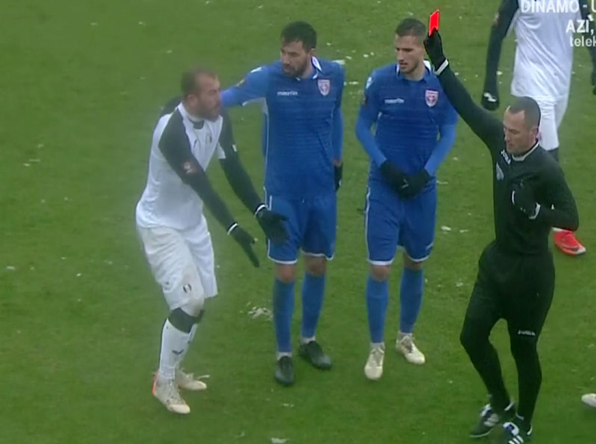 FOTO Alibec, "roșu" și pe zăpadă! Verdictul lui Balaj și reacția atacantului: "Să joace arbitrul cu Dinamo"
