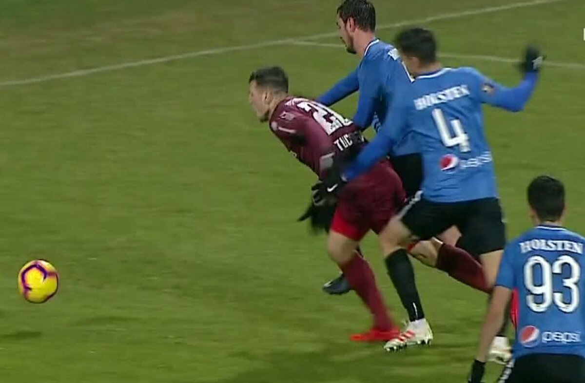 VIITORUL - CFR CLUJ // VIDEO+FOTO Fază controversată în Viitorul - CFR Cluj » Țucudean a cerut penalty, dar Kovacs a dat simulare + Părerea specialistului