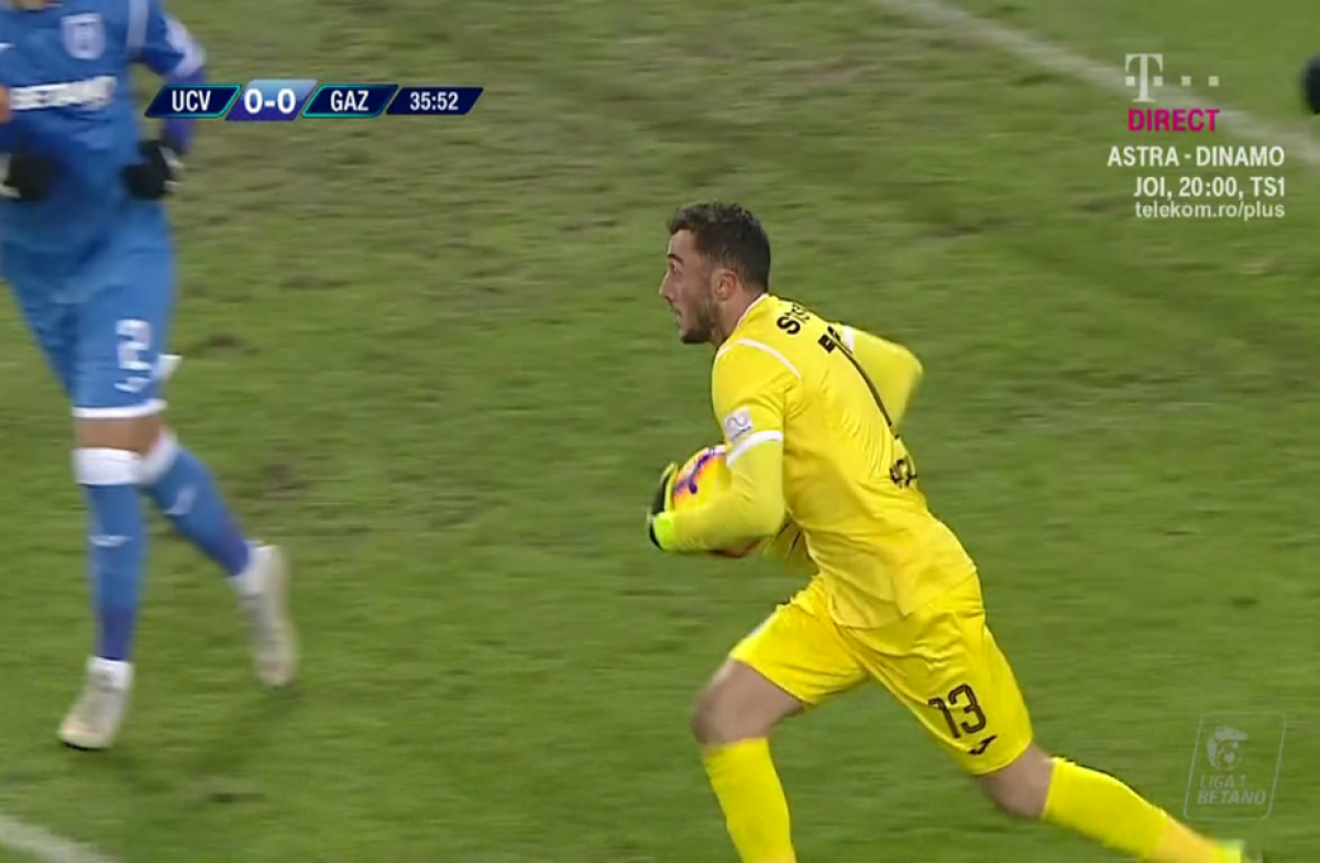 CS U CRAIOVA - GAZ METAN 2-0  // VIDEO Pigliacelli ca Higuita :D » Portarul craiovean și-a "uitat" postul  