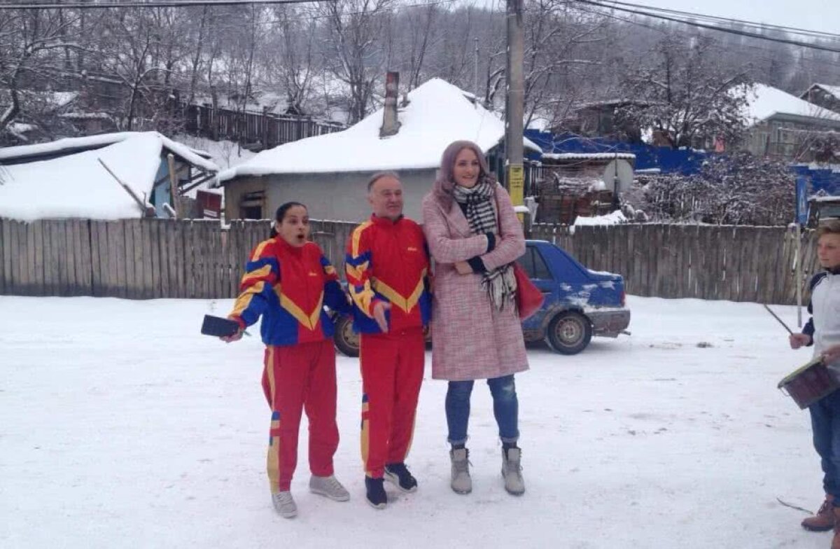 Crina Pintea a vizitat locurile copilăriei » A fost primită cu pâine și sare