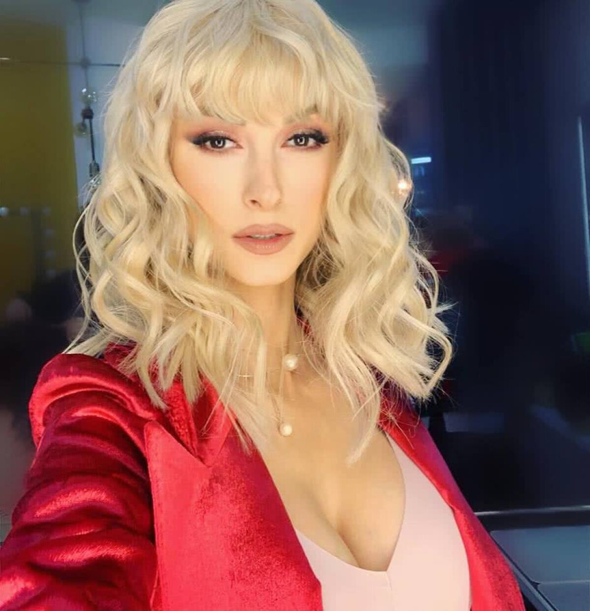 GALERIE FOTO Andreea Bălan e cadoul de Crăciun: "Concertele mă epuizează, nu mai trag de fiare!"