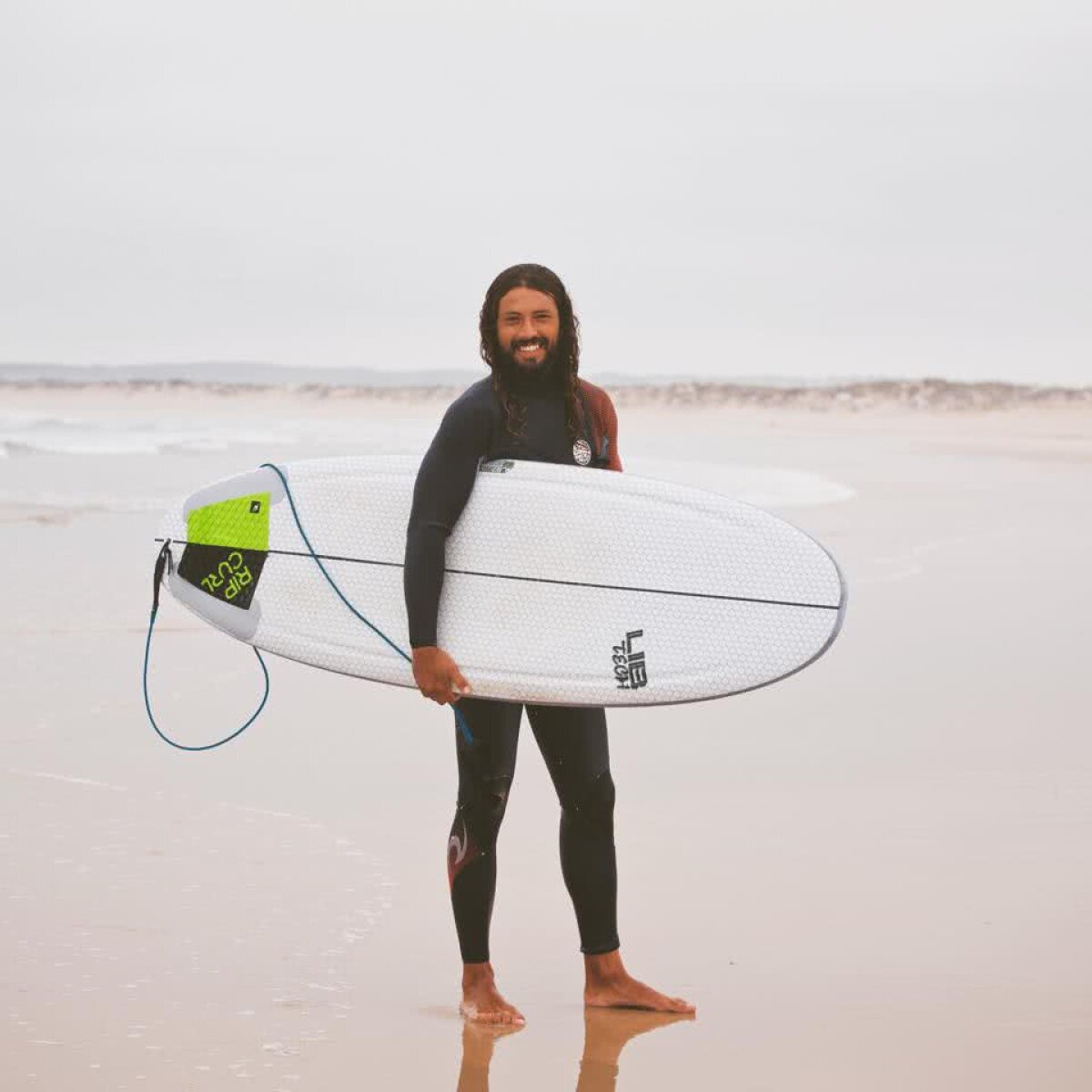 Lecția de surf » Despre cât muncești ca să fii pe val. 90% paddling, 10% flying, la fel ca-n viață!