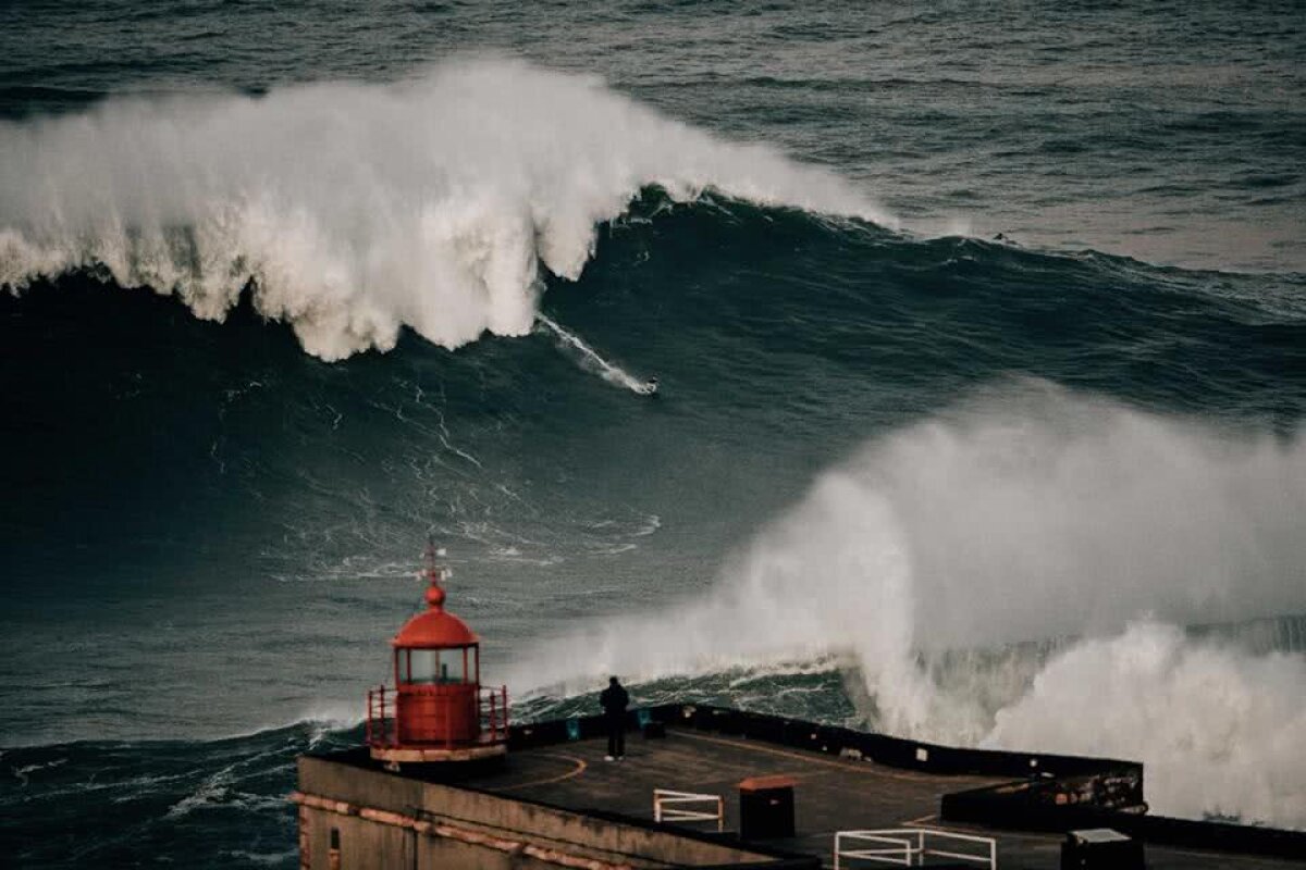 Lecția de surf » Despre cât muncești ca să fii pe val. 90% paddling, 10% flying, la fel ca-n viață!