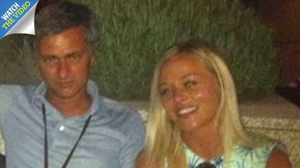 FOTO Lovitură pentru Mourinho! Portughezul are o amantă de 8 ani, iar englezii au aflat cine e: o blondă cu 14 ani mai tânără