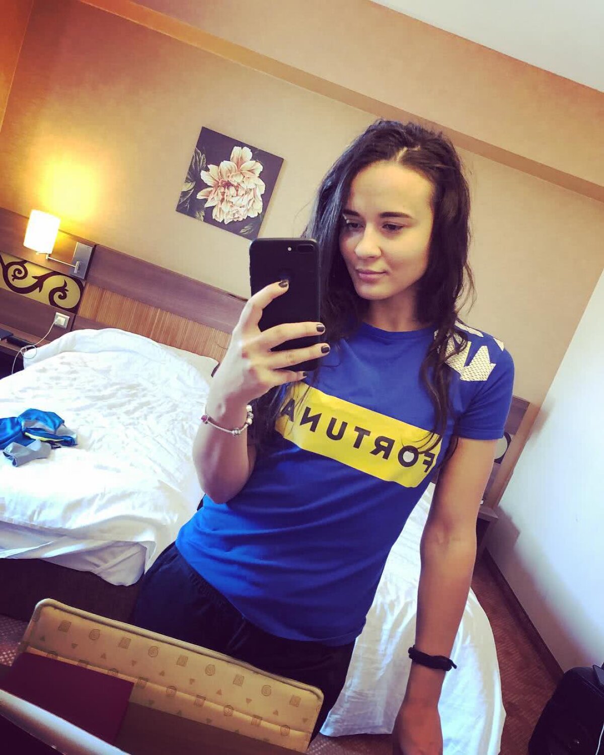 GALERIE FOTO O handbalistă română se relaxează în Dubai după EURO » Fotografii spectaculoase postate de la plajă