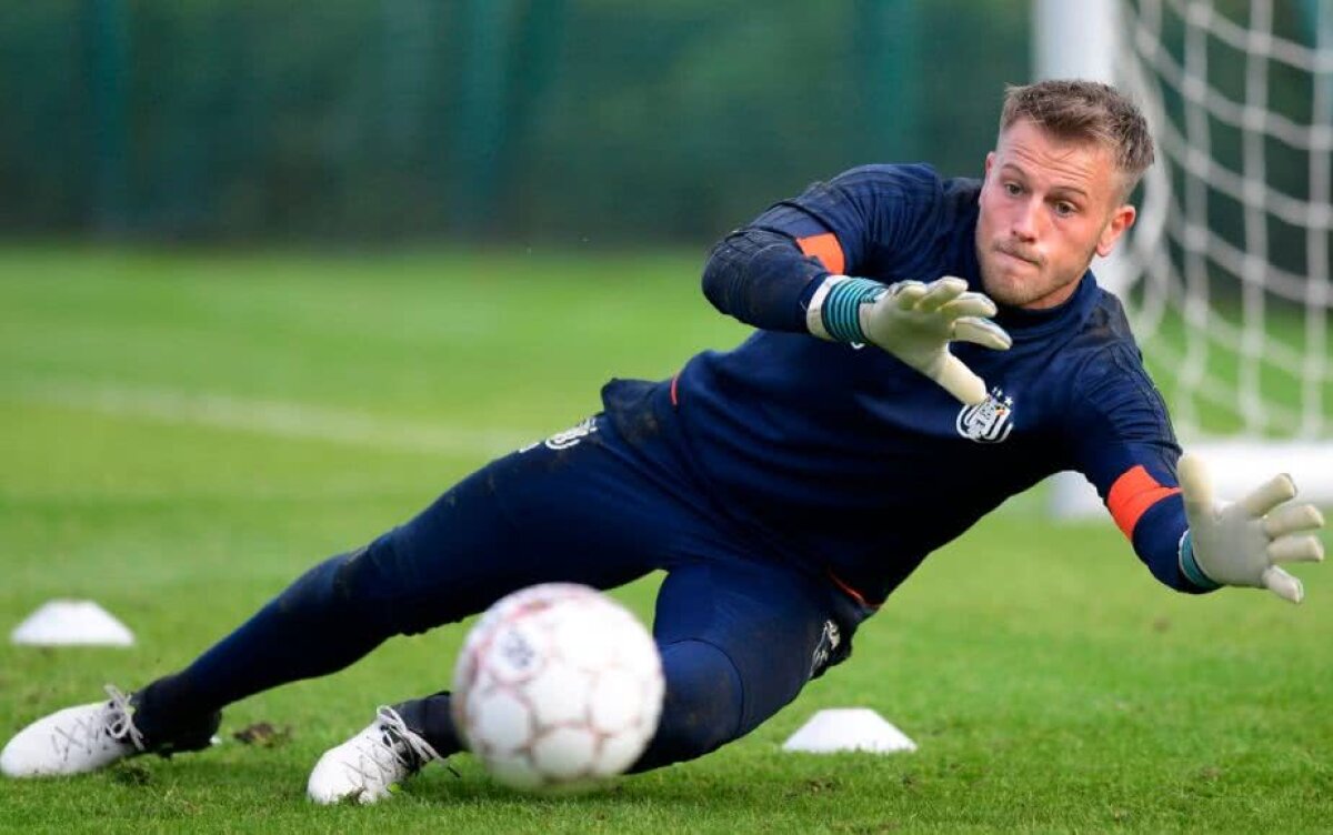 Achiziții de la greii Belgiei! Rednic a plecat pentru a negocia personal transferurile la Dinamo: primii 4 fotbaliști vizați