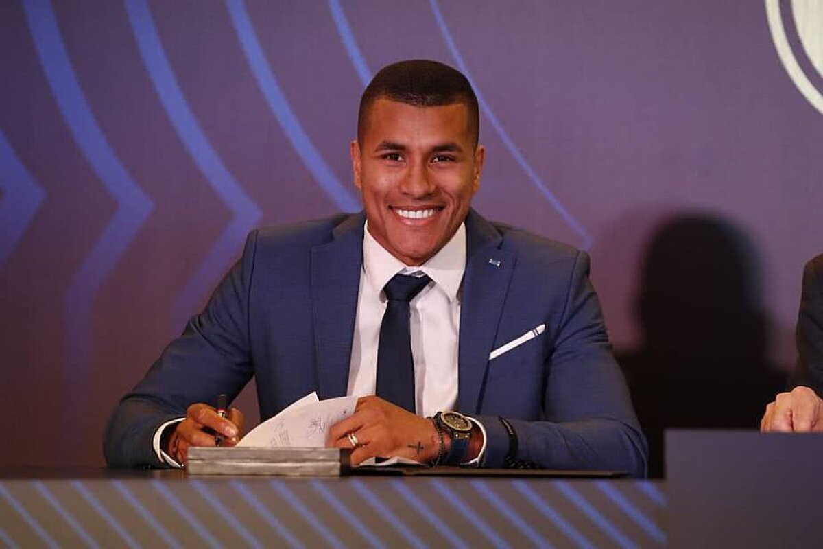 FOTO OFICIAL Barcelona a prezentat primul transfer al iernii: "Va fi minunat să fiu în vestiar cu Messi"