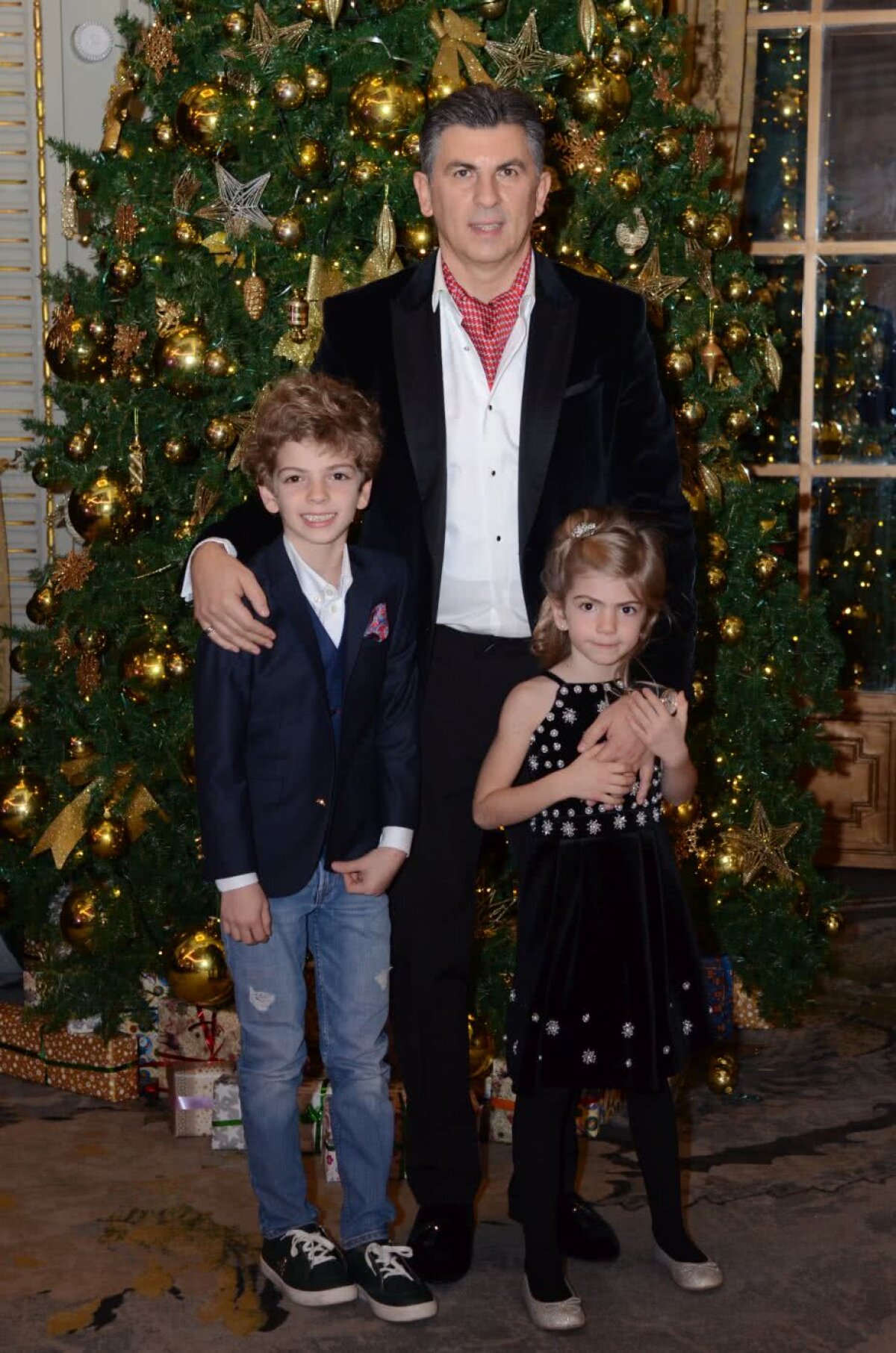 VIDEO + FOTO Sânge de fotbalist » Familia Lupescu mai propune un nume: Robert a fost ales în naționala Elveției