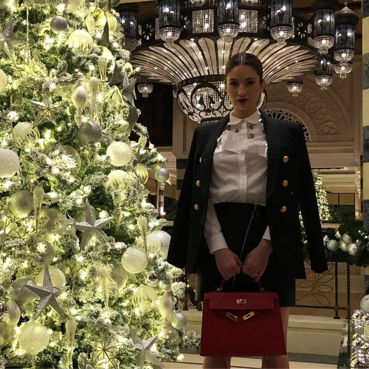 Ce soție sexy are Vlad Chiricheș! Gestul neașteptat al fotbalistului față de Sabrina. FOTO