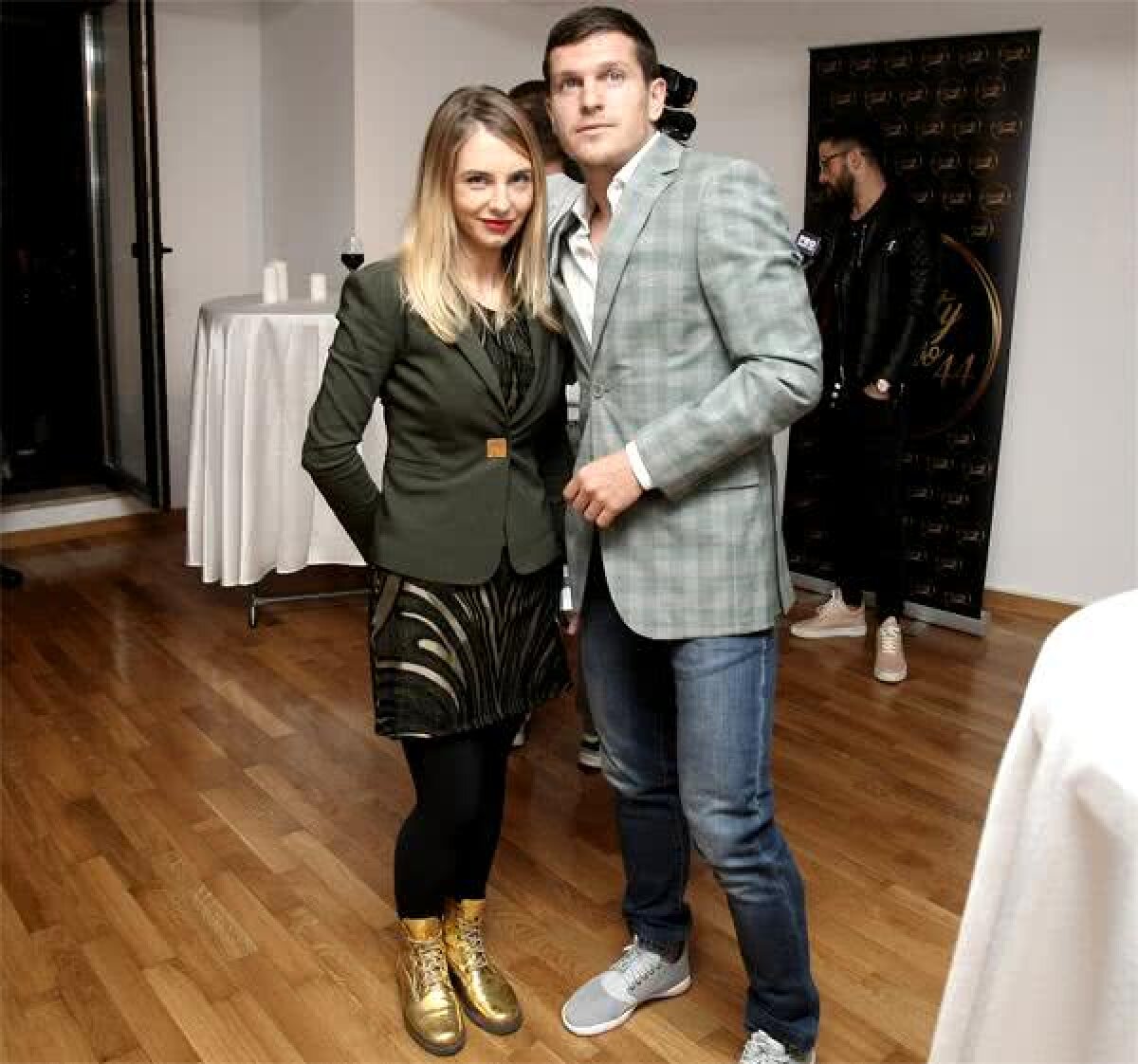 FOTO A slăbit 50 de kilograme, după o ieșire cu alte neveste de sportivi. Ce a pățit atunci soția lui Alex Bourceanu și cum arată acum