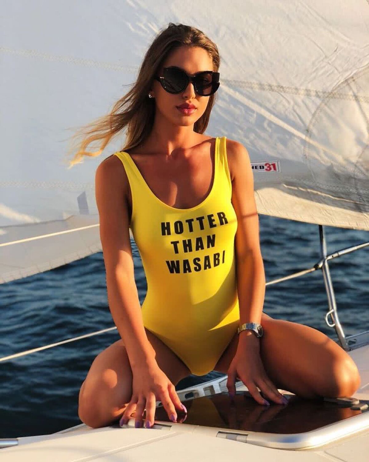 GALERIE FOTO A luat pauză de la fitness pentru a se face crăciuniță! Andreea e pasionată de sport și e categorică: "Sunt mai hot decât wasabi"