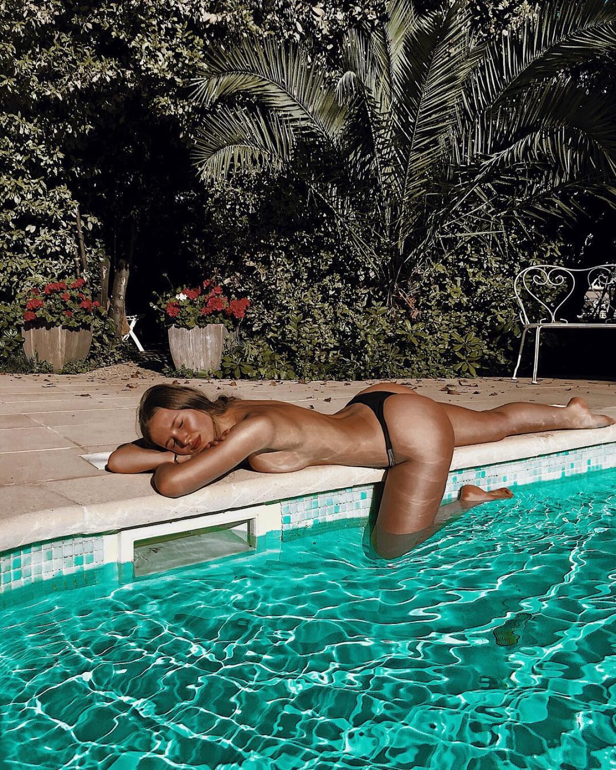 FOTO Polina, un succes Mondial » Tânăra din Rusia care a cucerit lumea fotbalului!