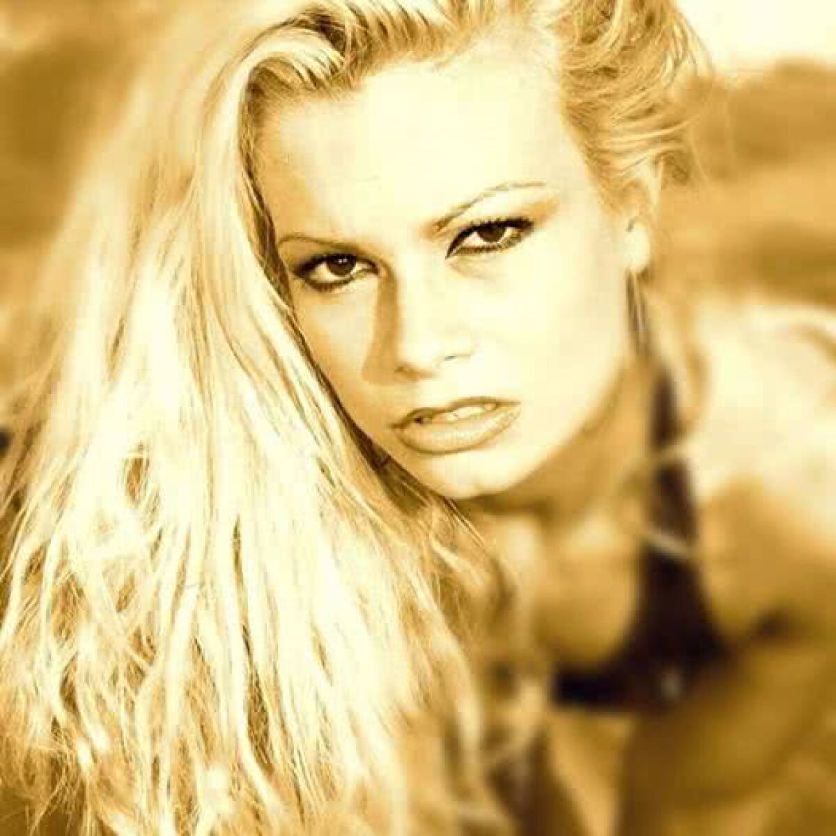 GALERIE FOTO Vi-l mai amintiți pe Thomas Gravesen? Danezul duce acum o viață complet diferită în Las Vegas  