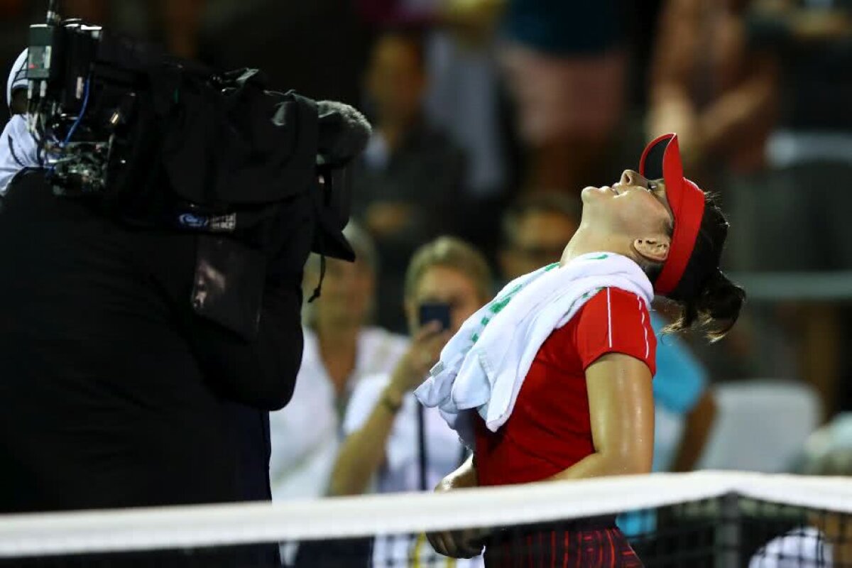 FOTO Cea mai mare surpriză în primele turnee din 2019! Wozniacki a fost eliminată de Bianca Andreescu, locul 152 WTA, jucătoare cu origini române