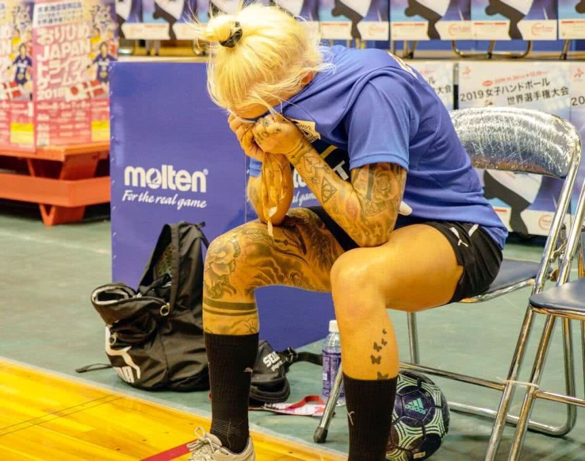 GALERIE FOTO Adversară inedită pentru SCM Craiova în Cupa EHF: blondă, cu ochi albaștri și cu peste 20 de tatuaje